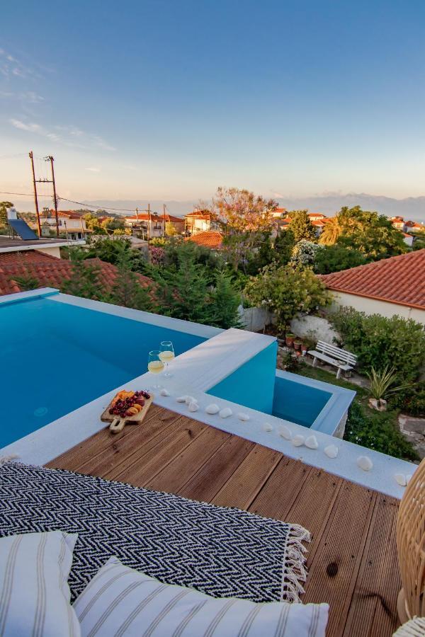 Georgianna'S Suite With Private Pool , 'Blank Suite' Charokopio Esterno foto
